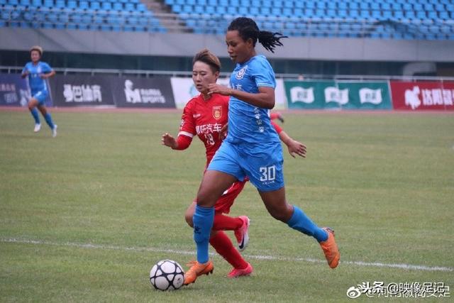 曼联75万签17岁中场小妖时间已定！培养方案曝光，难入卡里克计划
